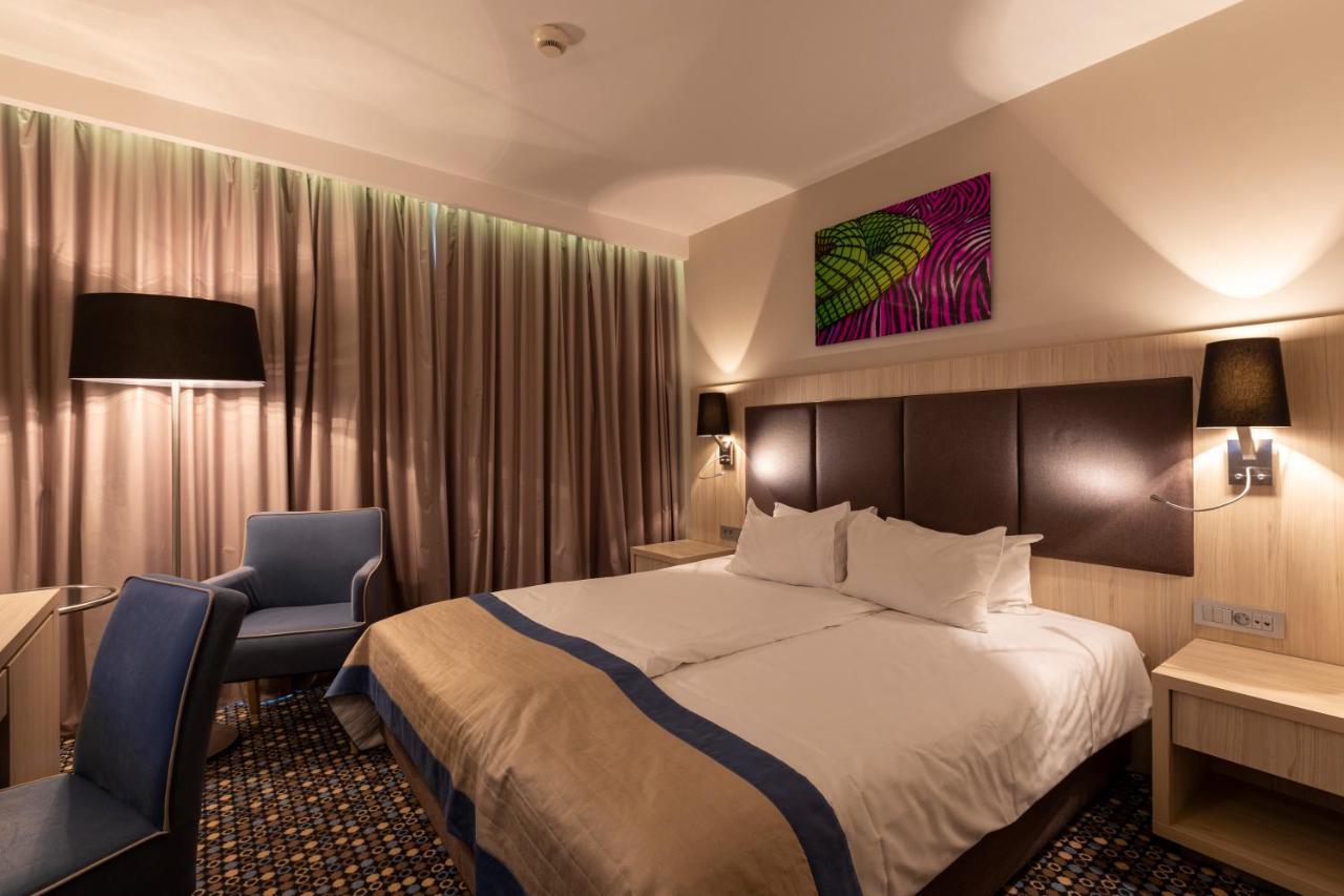 Bristol Art & Medical Spa Busko Zdroj Luaran gambar